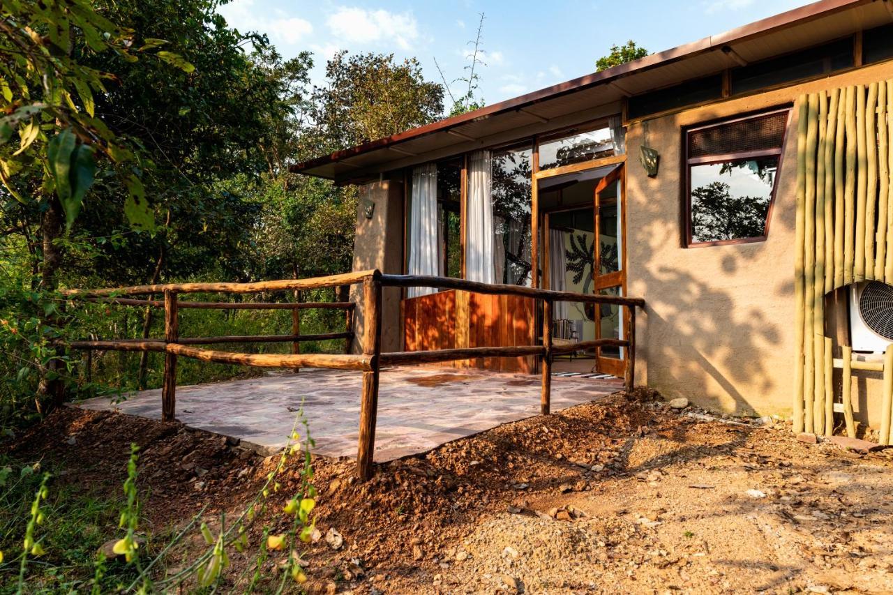 Kanha Jungle Camp Buitenkant foto